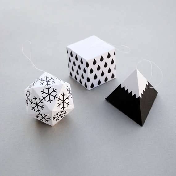 boules-de-noel-decoration-geometrique